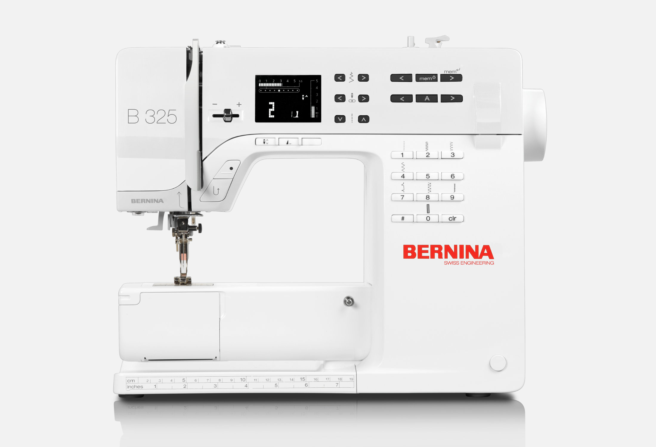 BERNINA 325 - 小さいけれど大きなミシン - BERNINA